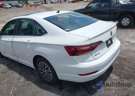 2019 Volkswagen Jetta S/Se/R-Line z USA, uszkodzony, nr VIN 3VWC57BU4KM068967
